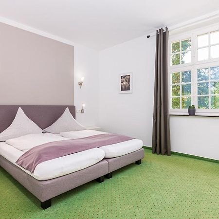 Gasthaus Und Hotel An Der Kost Hattingen Exteriör bild