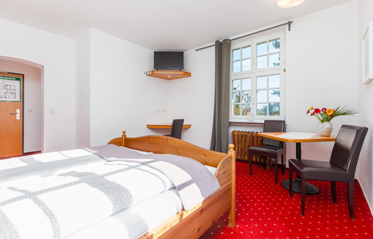 Gasthaus Und Hotel An Der Kost Hattingen Exteriör bild